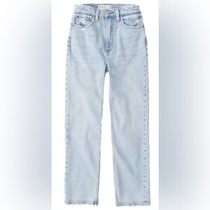 Abercrombie & Fitch Ultra High Rise Ankle Straight in Light Size 27/4